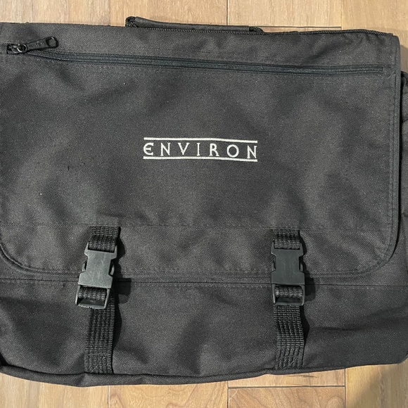 Soft Messenger Bag with Detachable Strap and Many Pockets